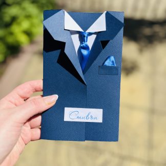 Покана Костюм