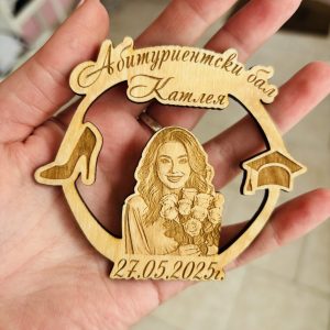 Магнит за абитуриентски бал с ваша снимка